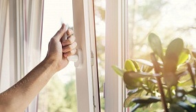 Когда необходимо менять окна ПВХ?