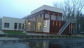 "Bulbash beach" - Центр парусного спорта. Минское море. Вентилируемые фасады. Окна ПВХ. Двери ПВХ и дымонепроницаемые двери.